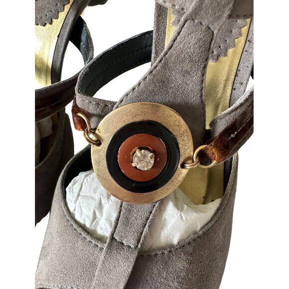 Charles David, Grey Suede with 70's Style w/ Hardware, & Gold Heel, Size 6 - Picture 6 of 7